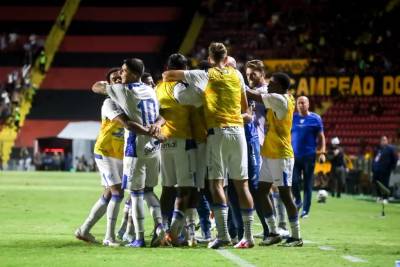 Quarta rodada da Série B fecha com cinco times empatados na liderança
