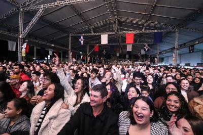 Nova Veneza: gastronomia, cultura e música marcam edição da festa que reuniu 120 mil pessoas