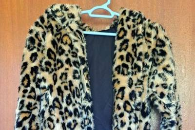Bazar solidário reúne roupas a partir de R$ 5 em Criciúma neste sábado