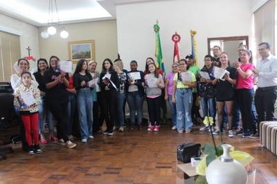 Estudantes capivarienses são premiados pelo concurso Educação em 1º Lugar