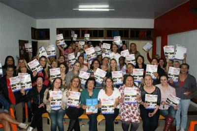 Mulheres da Viva a Emancipação do Rincão reunidas