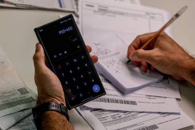 Taxa média de juros fica em 31,4% ao ano em julho