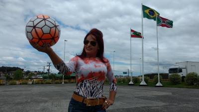 A bola no Metropolitano está com ela