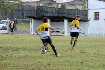Tigrinhos tropeçam na regional dos JASC