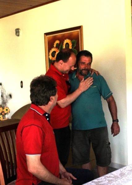 Murialdo e Sandro visitam moradores de Vila Alvorada e Urussanga Velha