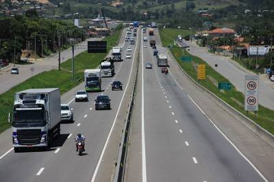 Tráfego será bloqueado em trecho da BR-101 nesta quinta-feira