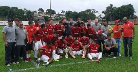 Inter fatura torneio comemorativo