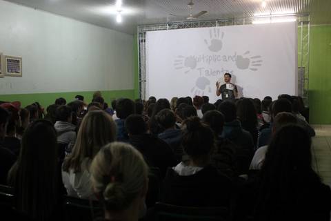 Escolas da região Sul receberão o Projeto CineMult Itinerante