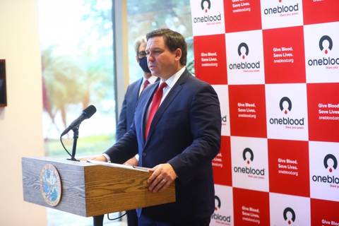 Flórida flexibiliza reabertura de escolas 
