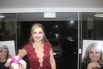 Formatura de Alexandra Florêncio em Direito pela UNESC