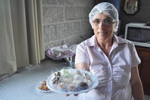 Das dezenas aos milhares, doces mudam a vida de urussanguense