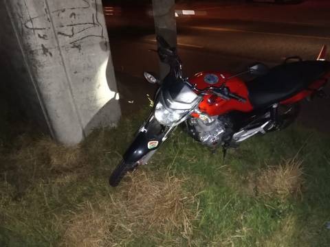 Duas pessoas sofrem ferimentos graves em acidente na SC-370