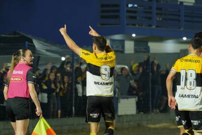 Veja o gol e as fotos da vitória do Criciúma na estreia da Copa SC