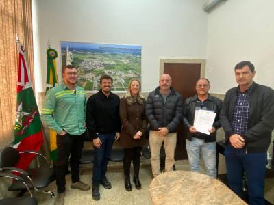 Governo de Morro da Fumaça autoriza construção e melhorias em ginásios esportivos