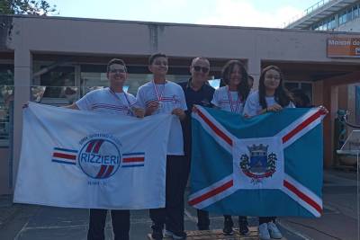 Içara conquista medalhas de prata em Olimpíada Internacional de Matemática na França