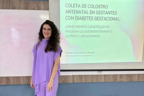 Artigo de enfermeira criciumense é destaque em simpósio internacional