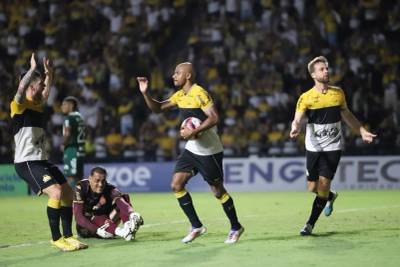 Ao vivo: Debate analisa a derrota do Tigre e as chances para o jogo da volta
