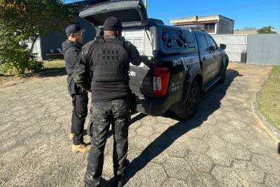 Operação policial prende quatro investigados em homicídio