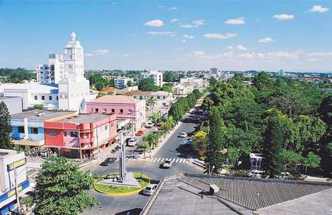 Via liminar, supermercados e atacadistas fecham dia 4