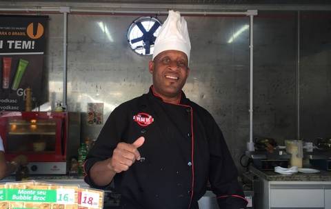Direto de Cuba: pelas mãos de Gabriel Sotomayor, culinária caribenha chega a Criciúma