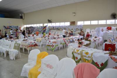 Trabalhos dos clubes de mães e idosos estarão em exposição