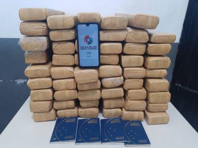 Polícia Militar apreende mais de 60kg de maconha no Maria Céu