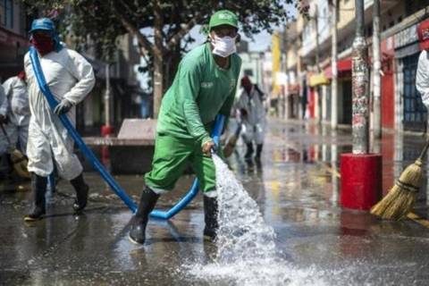 Peru estende confinamento até 24 de maio por COVID-19