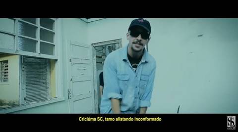 VÍDEO: Ao embalo do hip hop, um protesto pelo Centro Cultural
