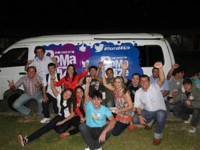 Juventude faz campanha Romannize, em Criciúma