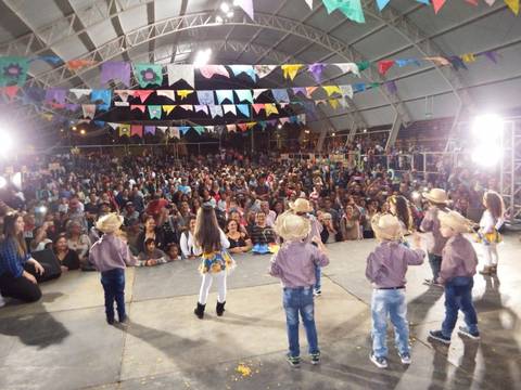 Festa Junina movimenta Balneário Arroio do Silva
