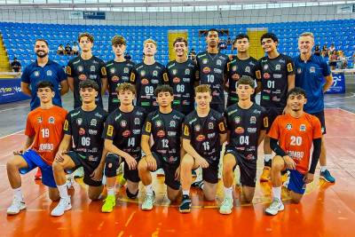 Vôlei de Forquilhinha estreia no Campeonato Estadual