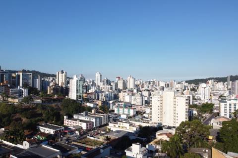 Criciúma planeja nova usina solar para abastecer todos os prédios públicos