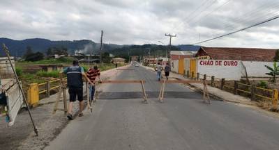 Tubarão: Defesa Civil interdita ponte na rua Sílvio Búrigo