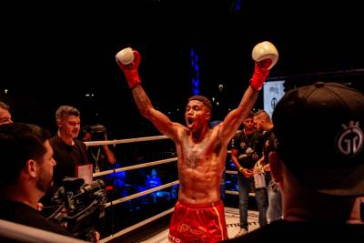Atleta de Criciúma é bicampeão do maior evento de Muay Thai da América Latina