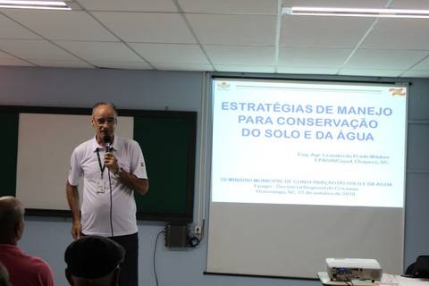Projeto Terra Fértil estimula a conservação do solo e a capacitação dos agricultores de Urussanga