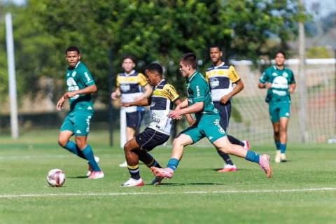 Criciúma vence a Chapecoense e garante classificação antecipada para a Copa SP