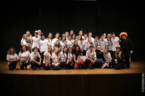 Escola de teatro com matrículas abertas 