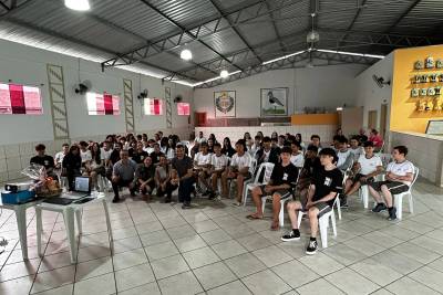 'Conexão Empreendedora' inspira estudantes em Cocal do Sul