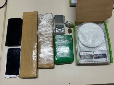 Casal é preso por armazenar mais de dois quilos de droga em Criciúma
