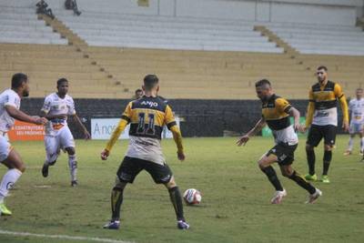 Crônica do Didé: um tigre enlameado dorme na liderança