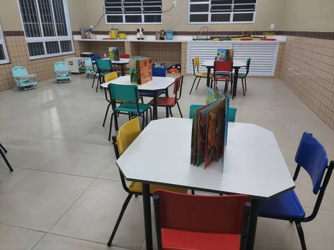 Educação de Içara está com vagas abertas para estágio
