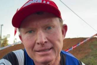 Prefeitura de Orleans decreta luto oficial de três dias por morte de piloto de motocross