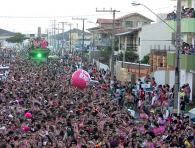 Seis mil foliões garantem presença no Bloko Rosa