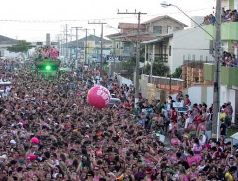 Seis mil foliões garantem presença no Bloko Rosa