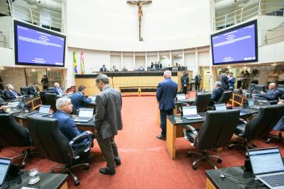 Alesc aprova orçamento do Estado para 2025