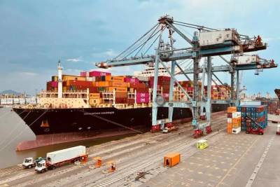 Pelo Estado 12/12: Quem fica com o Porto de Itajaí?