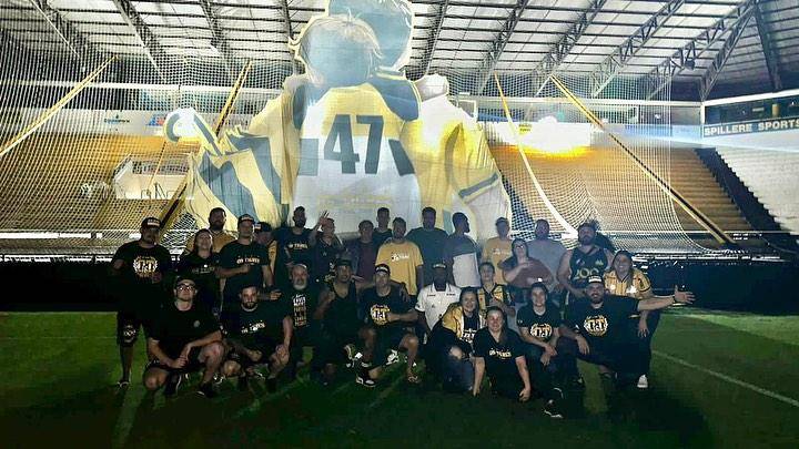 Integrantes da Os Tigres em treino para subir o mosaico - Foto: Arquivo Pessoal/Joma Ribeiro