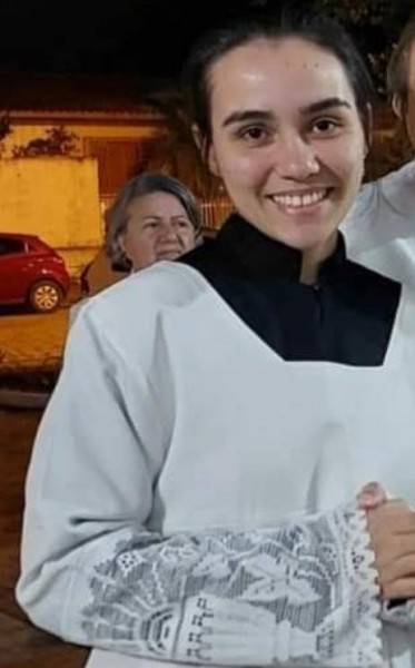 Nota de falecimento: Rafaela Peraro de Souza, aos 16 anos
