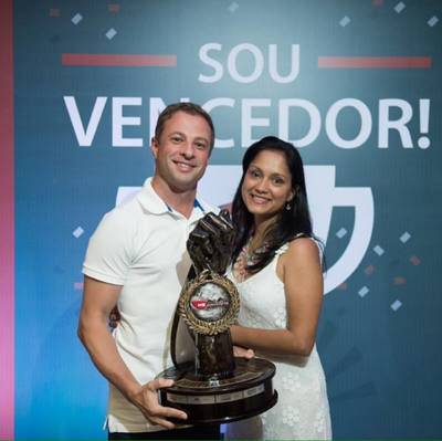 Após vencer dificuldades desde a infância, criciumense é reconhecido pela venda de consórcios
