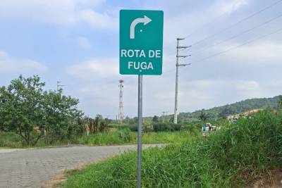 Urussanga sinaliza rotas de fuga em áreas mais suscetíveis a alagamentos